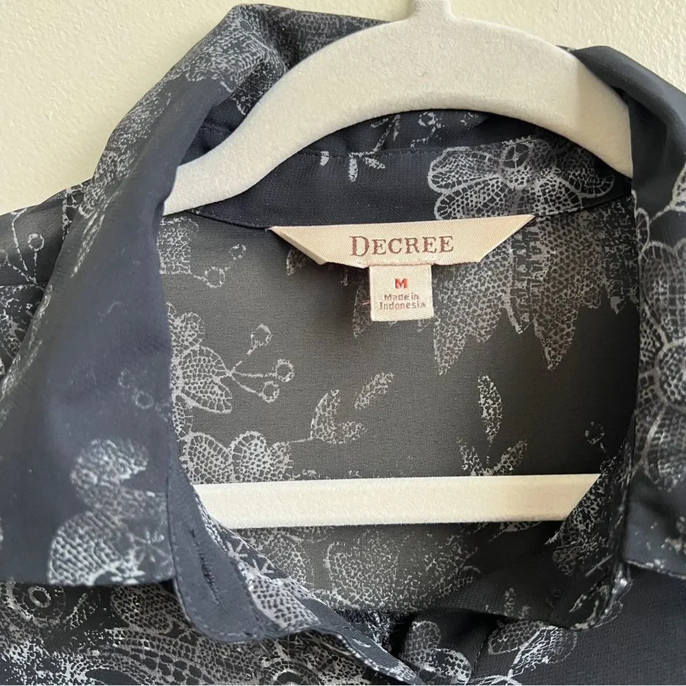 Decree Black Sheer Button Up Blouse Size Medium